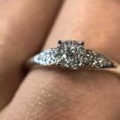 Vivianne hvit diamantring 14 kt hvitt gull thumbnail