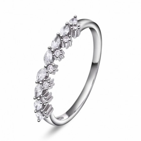 65383 - Ring i rhodinert sølv med cz. Str. 50-60