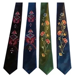 SLIPS med bunadmønster