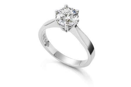 Ring Margrete 1,50ct med LAB grown diamant