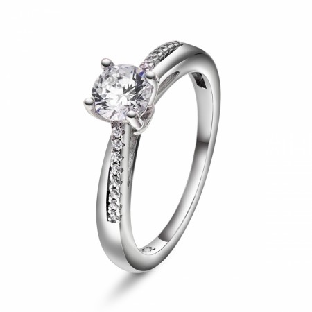 65361 - Ring i rhodinert sølv med cz. Str. 50-60.